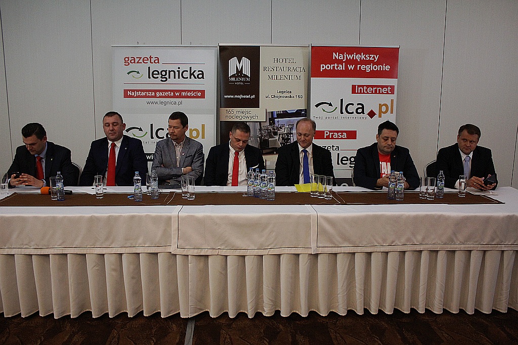 Z Legnicy do Sejmu. Debata legnickich kandydatów do Sejmu