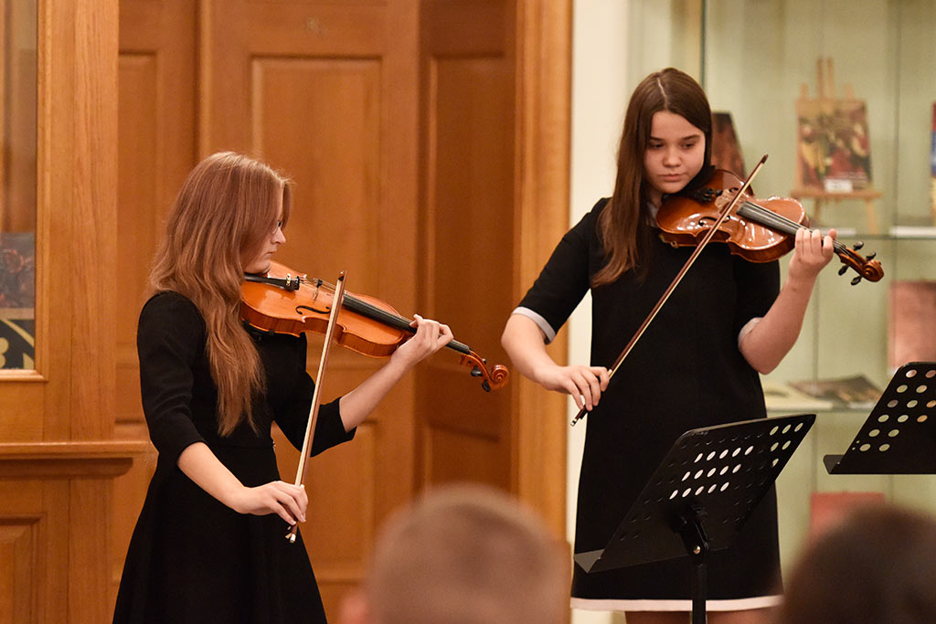 Muzyczny wtorek z „Concerto d’amore”  i umuzykalnioną młodzieżą