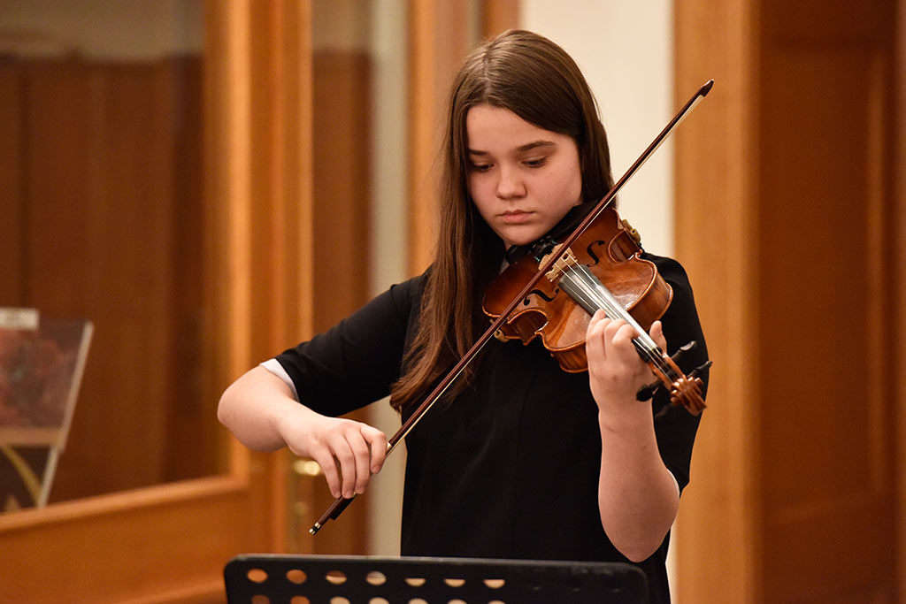 Muzyczny wtorek z „Concerto d’amore”  i umuzykalnioną młodzieżą