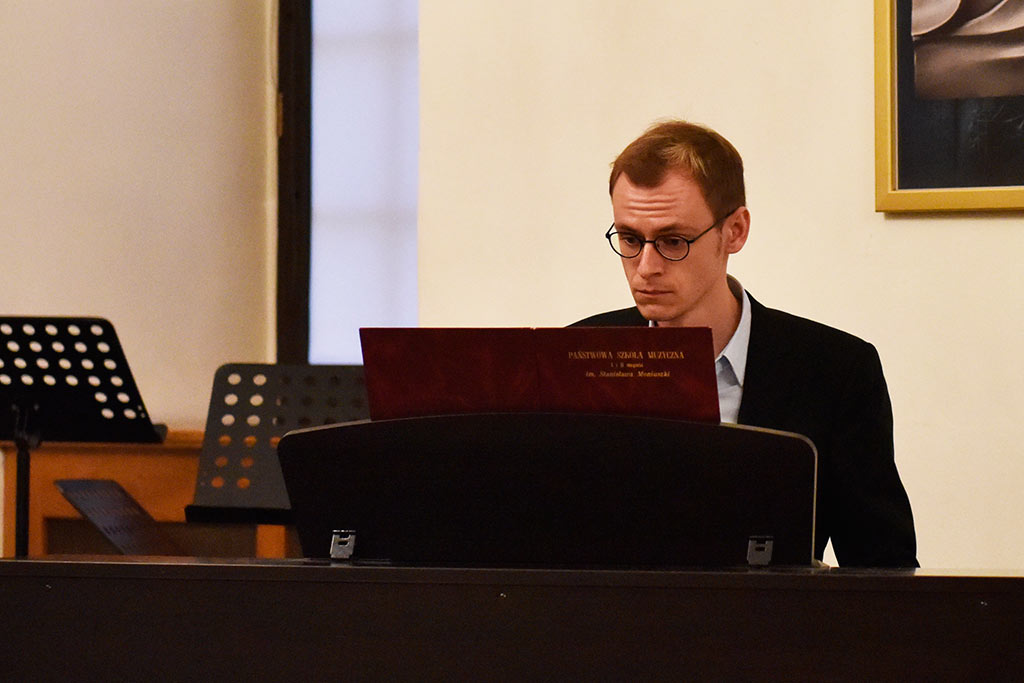 Muzyczny wtorek z „Concerto d’amore”  i umuzykalnioną młodzieżą