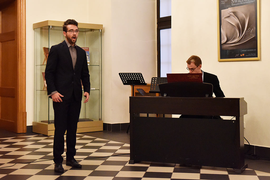 Muzyczny wtorek z „Concerto d’amore”  i umuzykalnioną młodzieżą