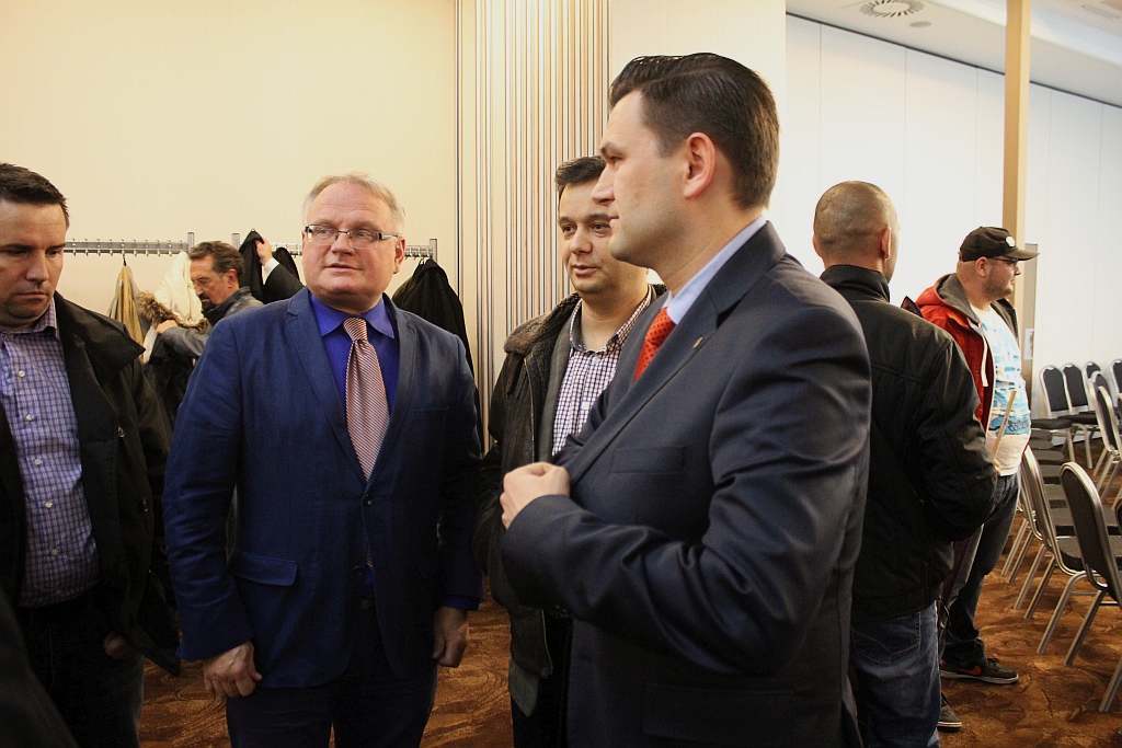 Z Legnicy do Sejmu. Debata legnickich kandydatów do Sejmu