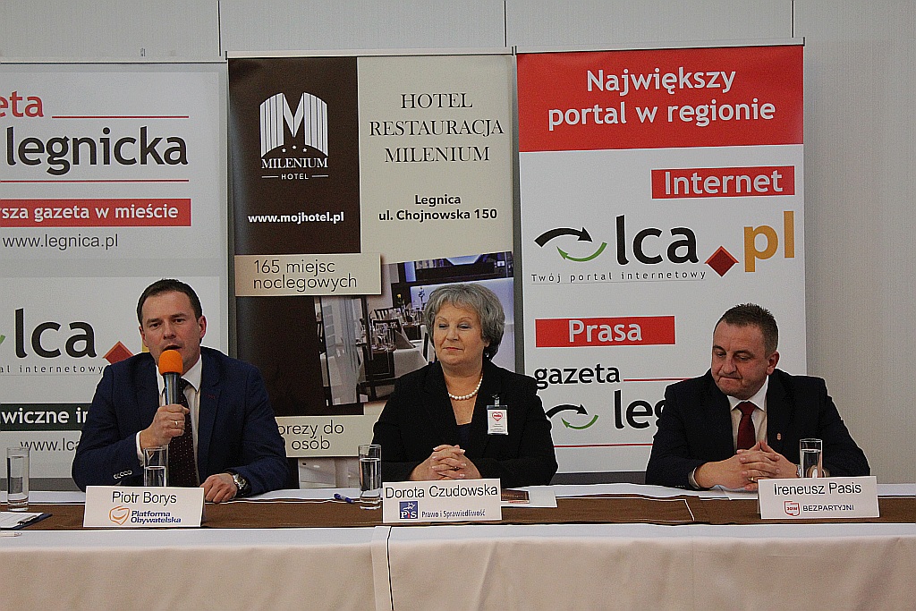 Debata kandydatów do Senatu: Borysa, Czudowskiej i Pasisa