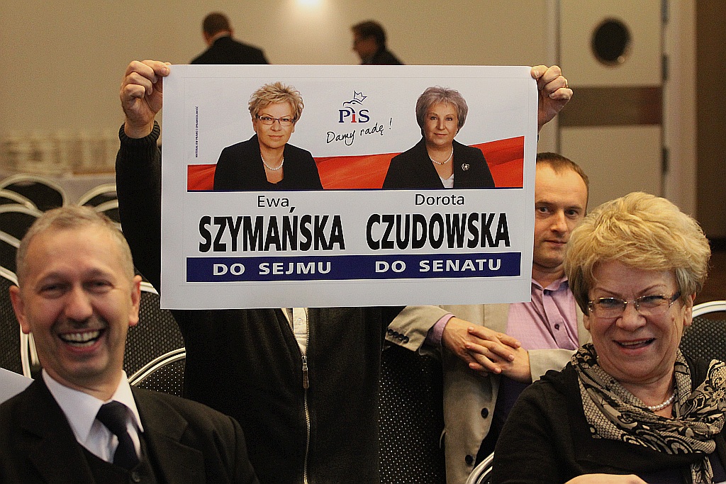 Debata kandydatów do Senatu: Borysa, Czudowskiej i Pasisa