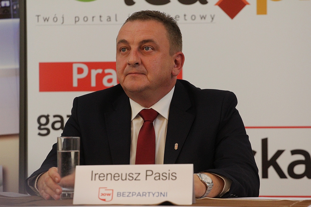 Debata kandydatów do Senatu: Borysa, Czudowskiej i Pasisa