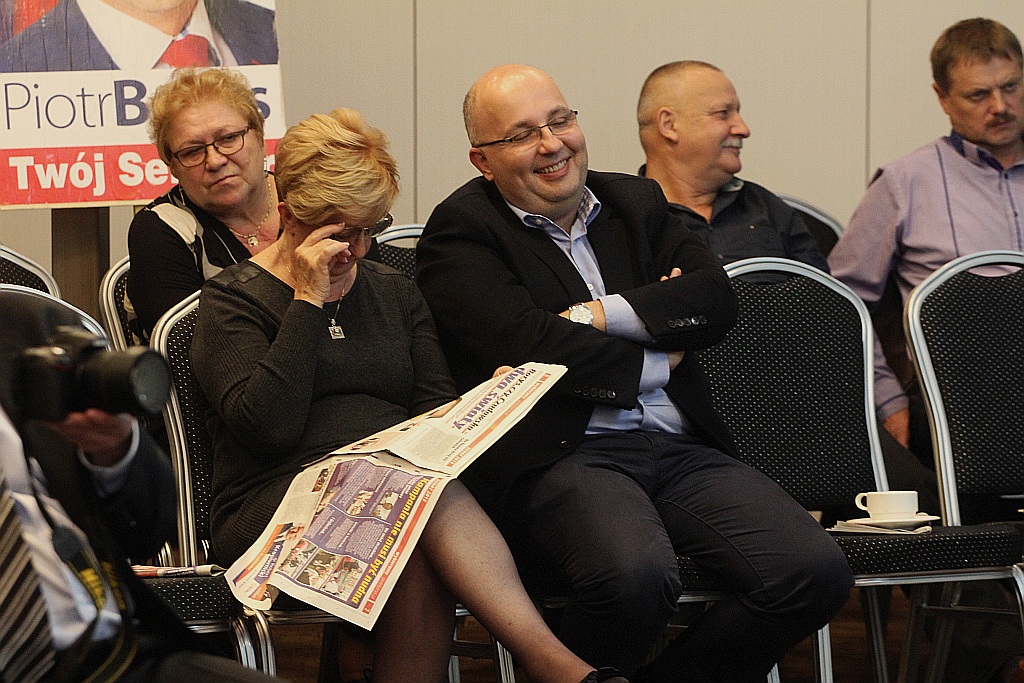 Debata kandydatów do Senatu: Borysa, Czudowskiej i Pasisa