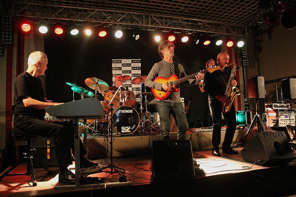 Walk Away na sobotnim Legnica Jazz Day w Sunny Club Music