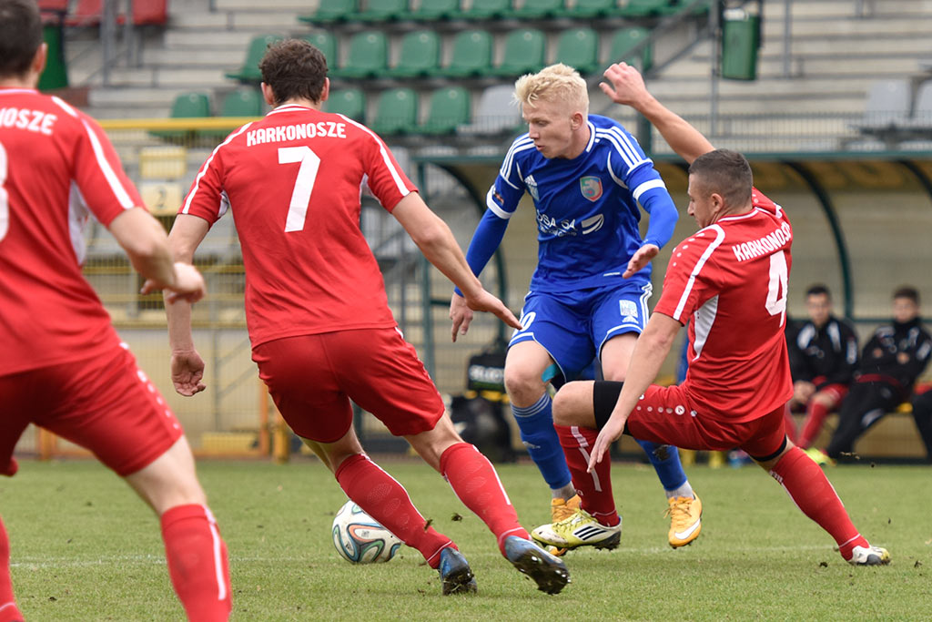 Rezerwy Miedzi Legnica pokonały Karkonosze Jelenia Góra