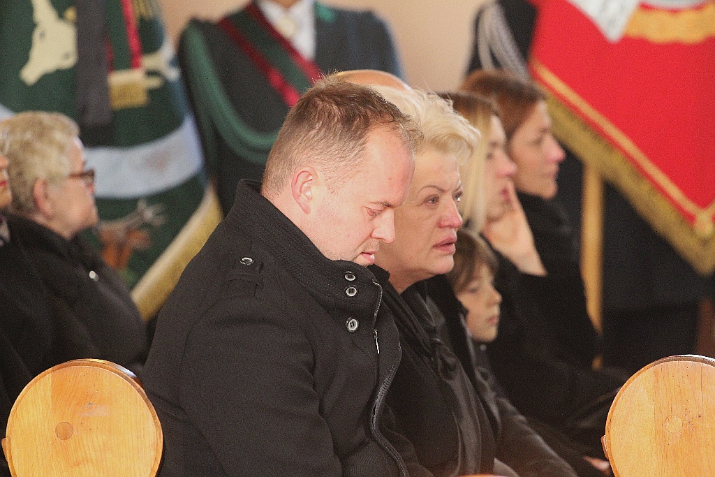 Tysiące osób pożegnały w Kunicach Janusza Mikulicza