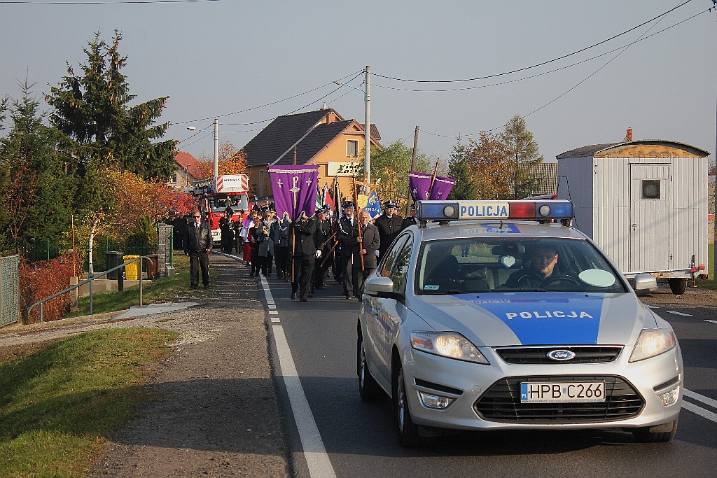 Tysiące osób pożegnały w Kunicach Janusza Mikulicza