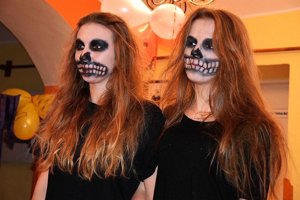 Zombie, strzygi i wilkołaki w V Liceum Ogólnokształcącym