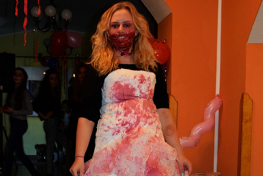 Zombie, strzygi i wilkołaki w V Liceum Ogólnokształcącym