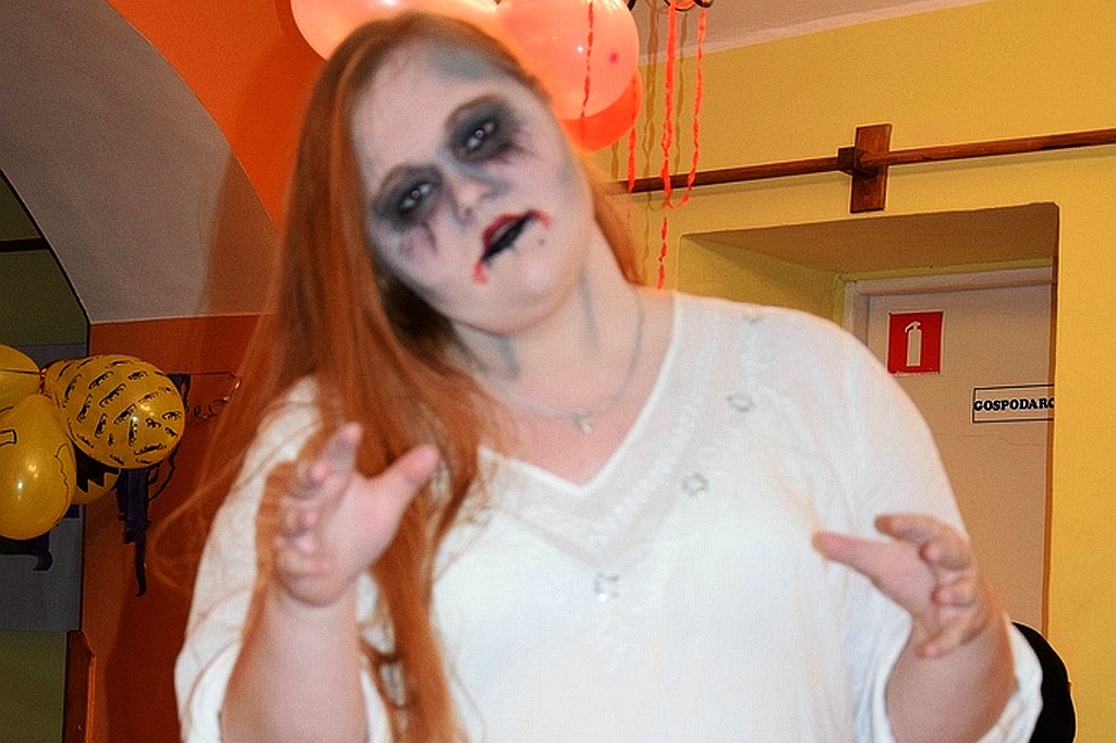 Zombie, strzygi i wilkołaki w V Liceum Ogólnokształcącym