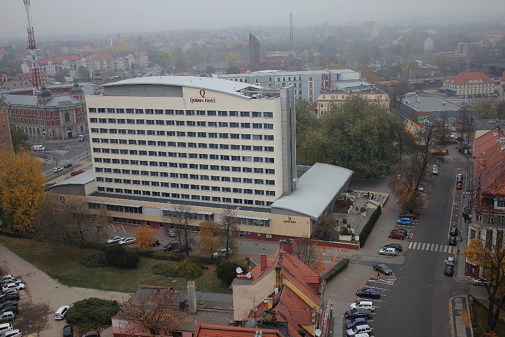 Jak wygląda jesienna Legnica z wieży Kościoła Mariackiego