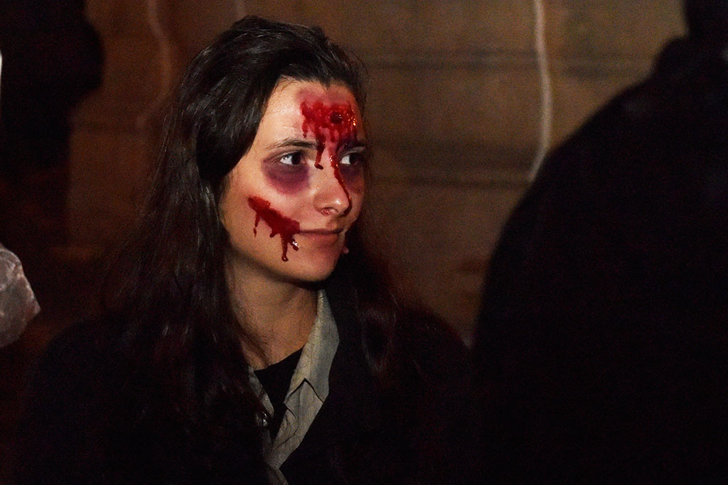 Mroczny halloweenowy pochód i spektakl w centrum Legnicy