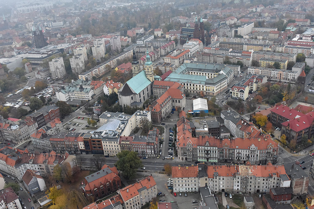 Zobacz niesamowite zdjęcia Legnicy z lotu ptaka. Część 1