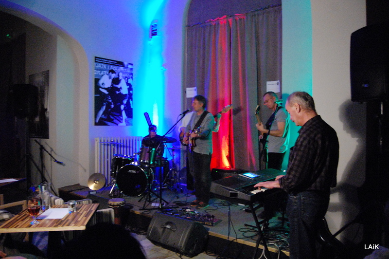 W Caffe Modjeska muzycznie wspominali tych, którzy odeszli