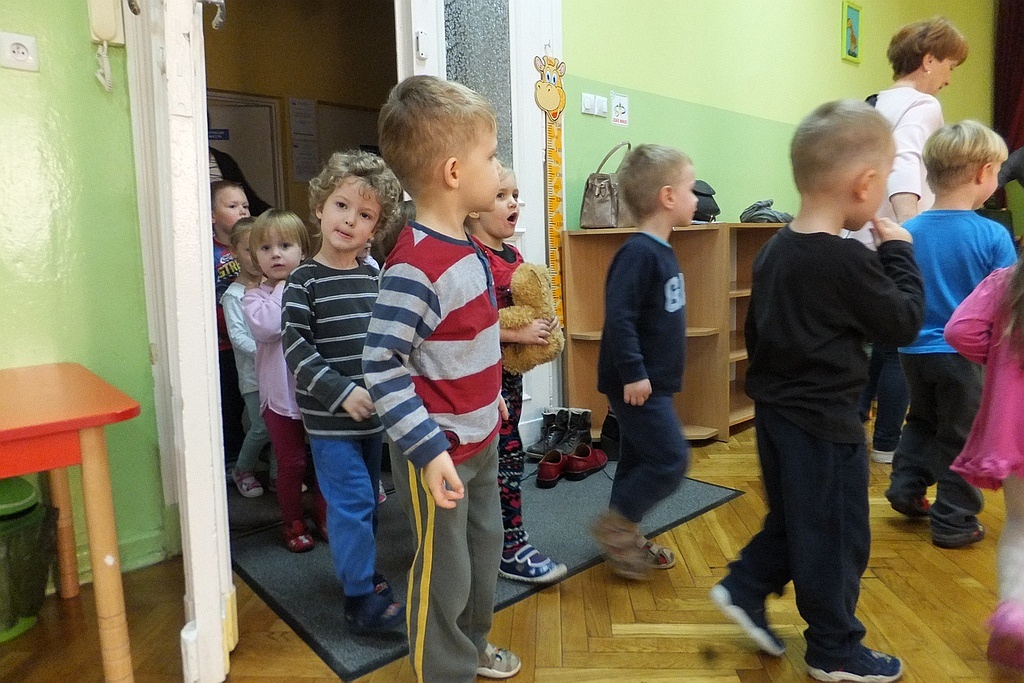 Dzieci z przedszkola nr 2 dostały zabawki w prezencie