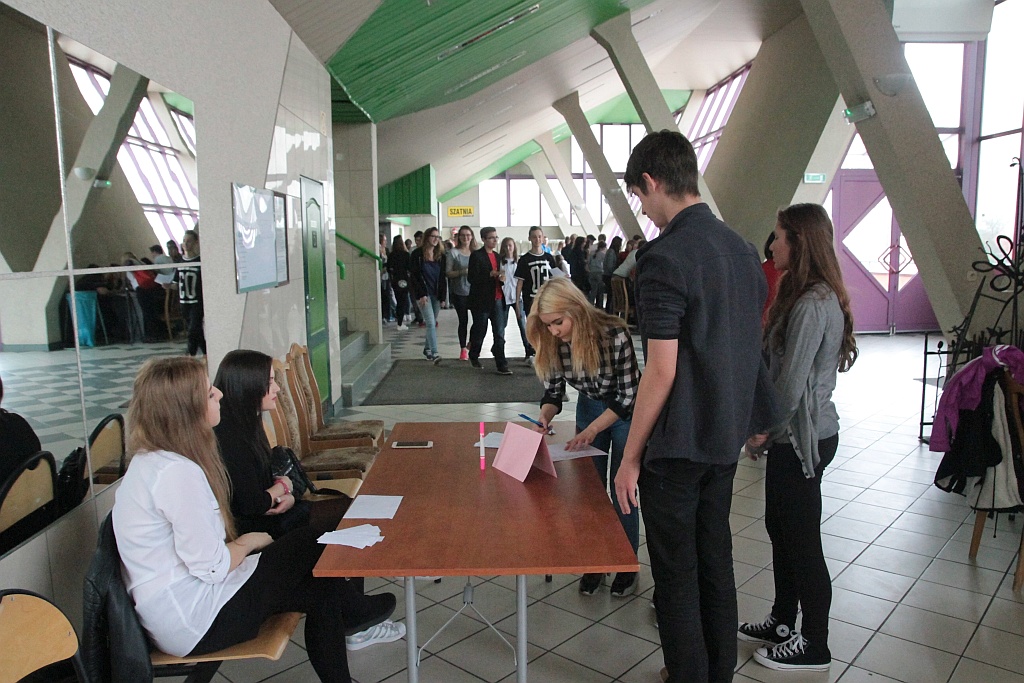 Integra 2015 - integracja klas pierwszych w I LO