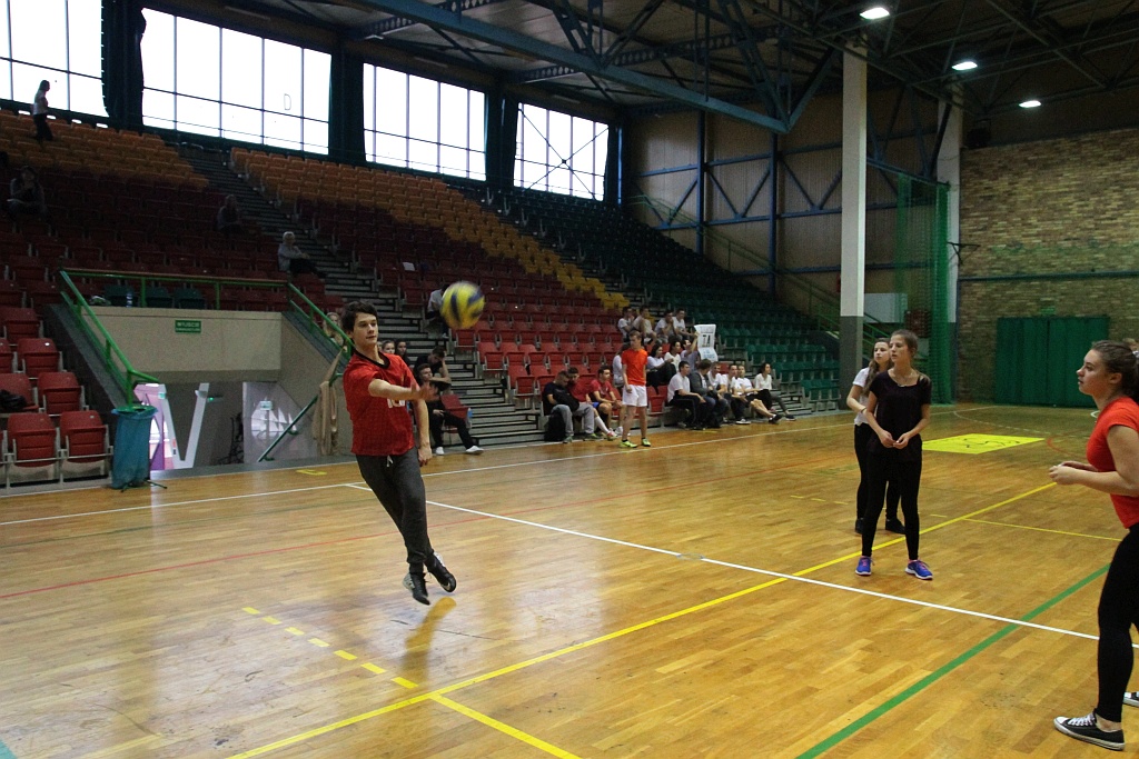 Integra 2015 - integracja klas pierwszych w I LO