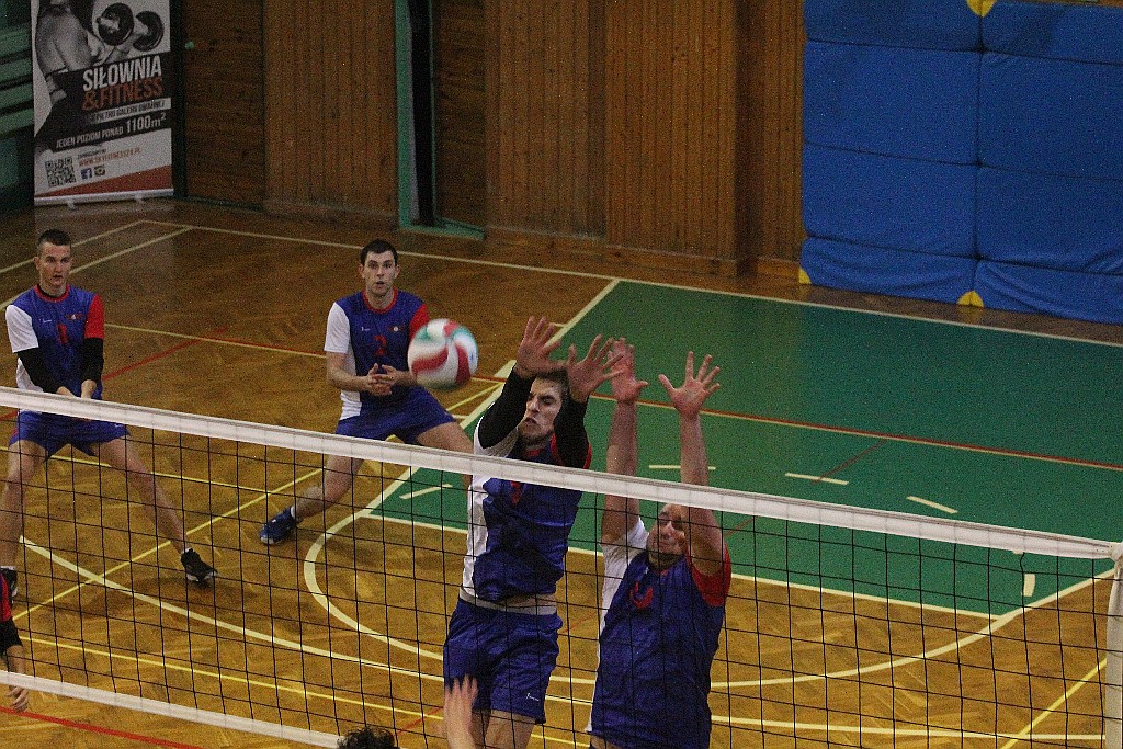 Ikar zdemolował lidera. Świetny Koncewicz i jego koledzy