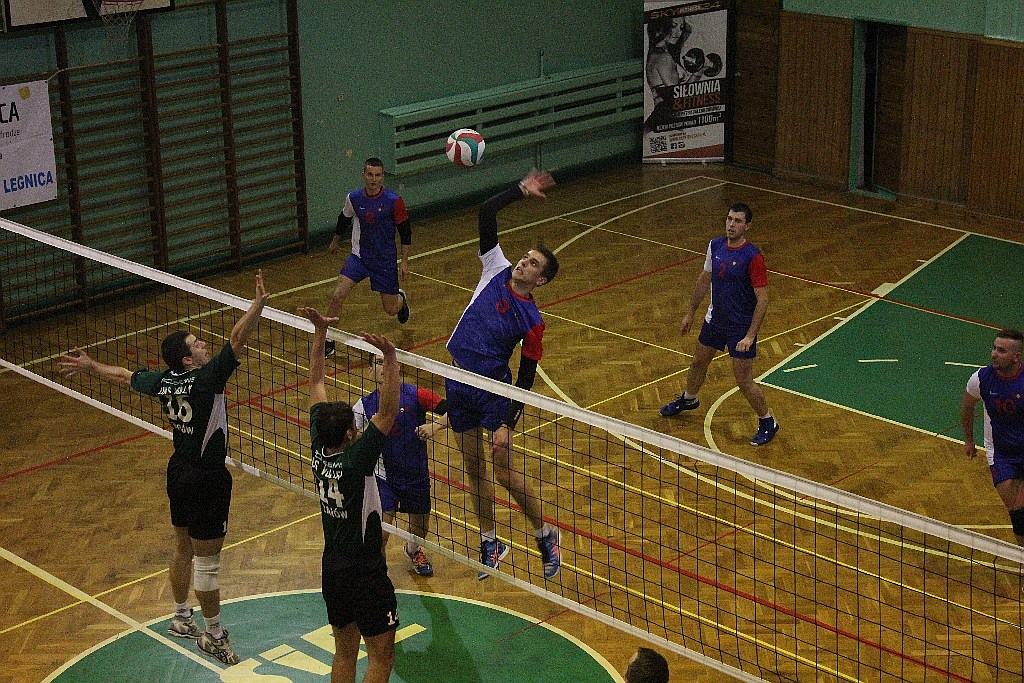 Ikar zdemolował lidera. Świetny Koncewicz i jego koledzy