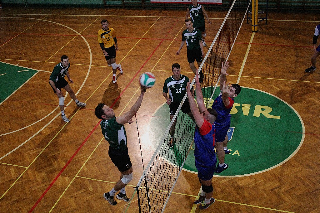 Ikar zdemolował lidera. Świetny Koncewicz i jego koledzy