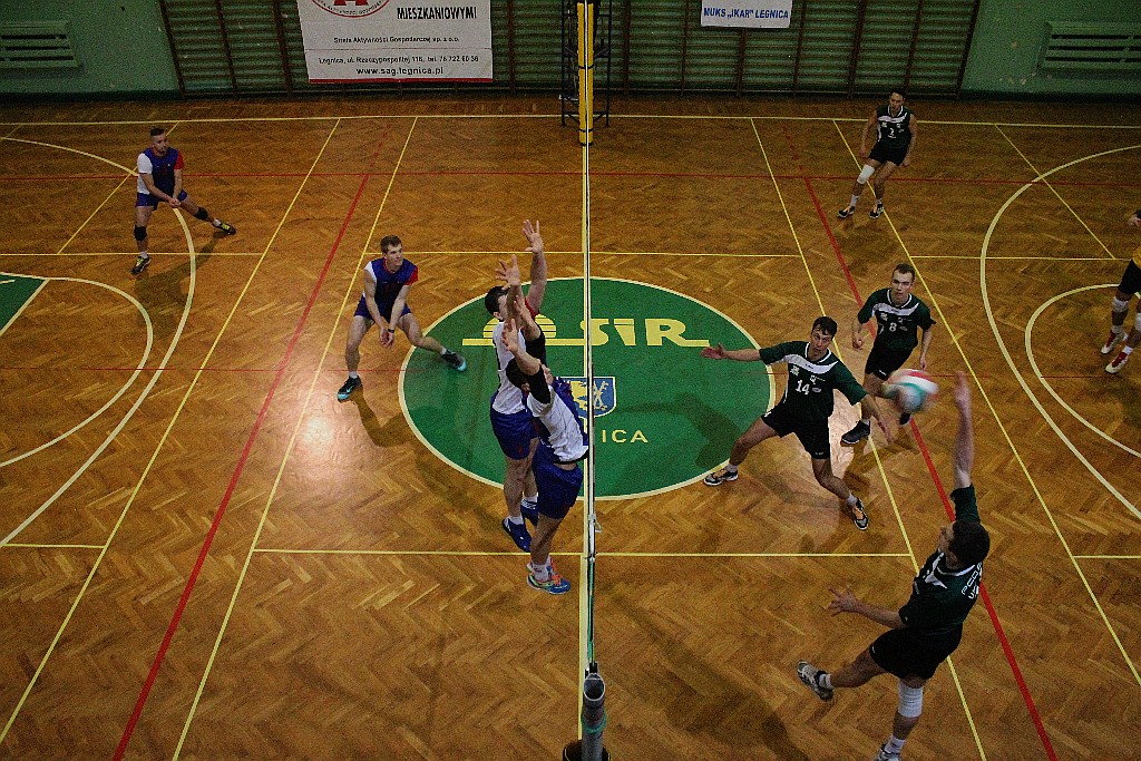 Ikar zdemolował lidera. Świetny Koncewicz i jego koledzy