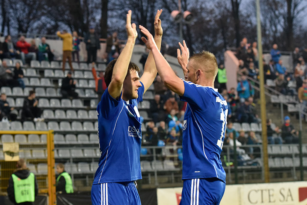 Marquitos i Sabala dali Miedzi zwycięstwo nad Bytovią