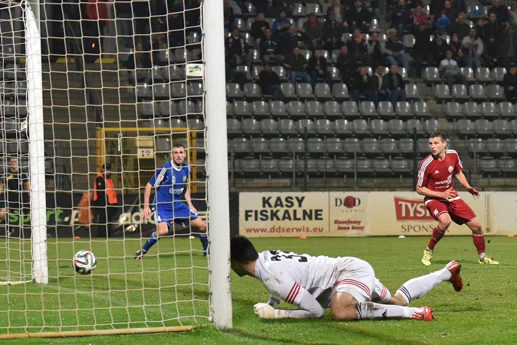 Marquitos i Sabala dali Miedzi zwycięstwo nad Bytovią