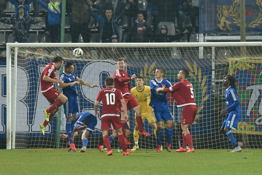 Marquitos i Sabala dali Miedzi zwycięstwo nad Bytovią