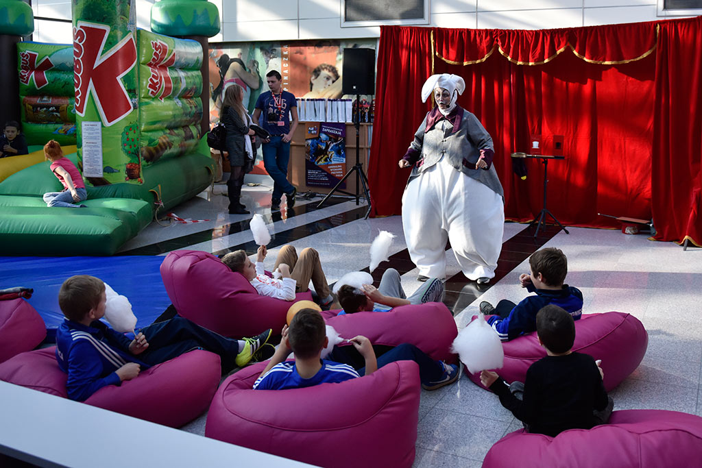 Mali goście bawili się na drugich urodzinach Parku Play City
