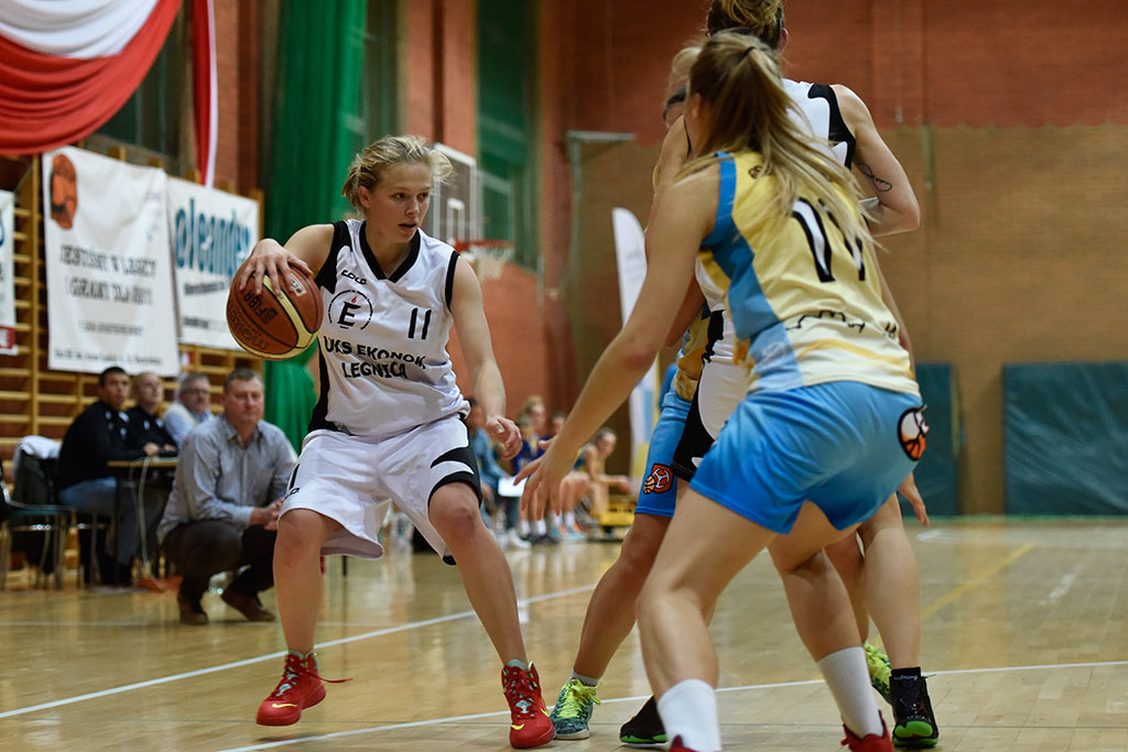 Ekonom Legnica pokonuje po emocjonującej walce Stal Brzeg