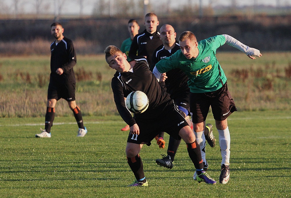 Mewa Kunice skromnie pokonała u siebie Relaks Szklary Dolne