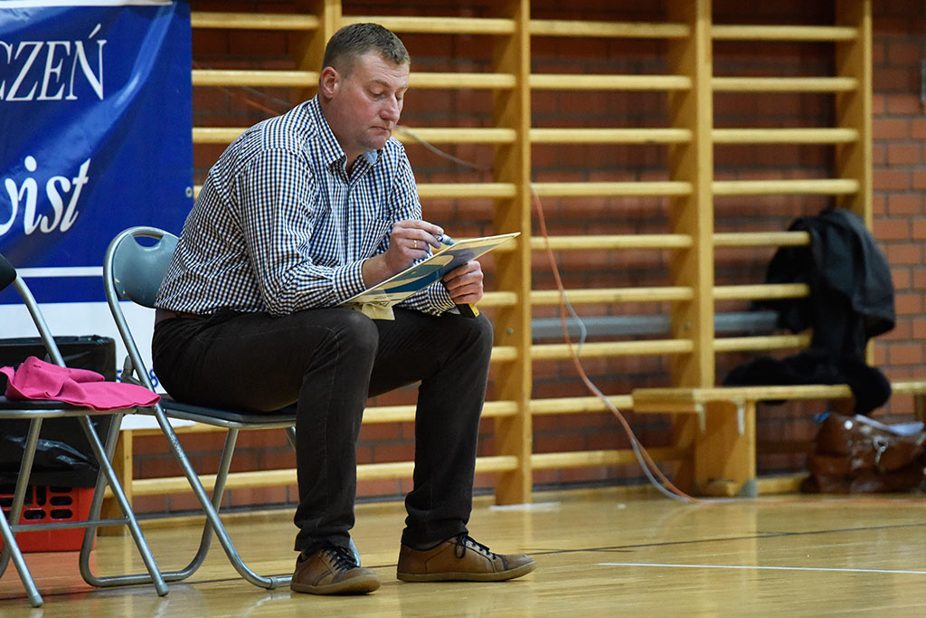 Ekonom Legnica pokonuje po emocjonującej walce Stal Brzeg