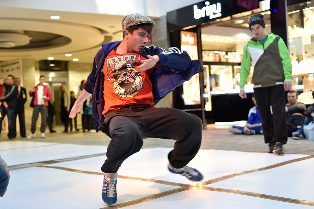 Breakdance i  hip - hop na  Hip &  Break Dance Show