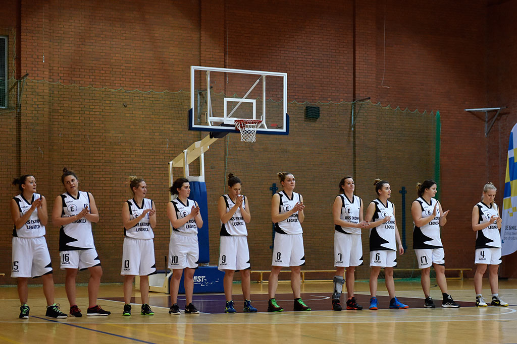 Ekonom Legnica pokonuje po emocjonującej walce Stal Brzeg