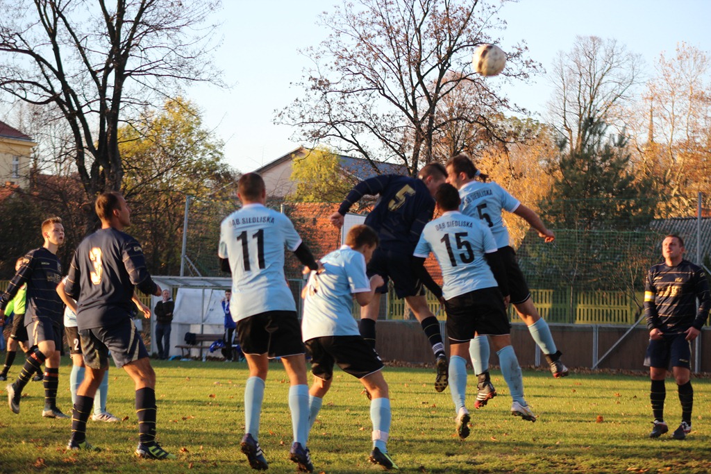 Strzelanina w Legnickim Polu! Dąb z kompletem punktów