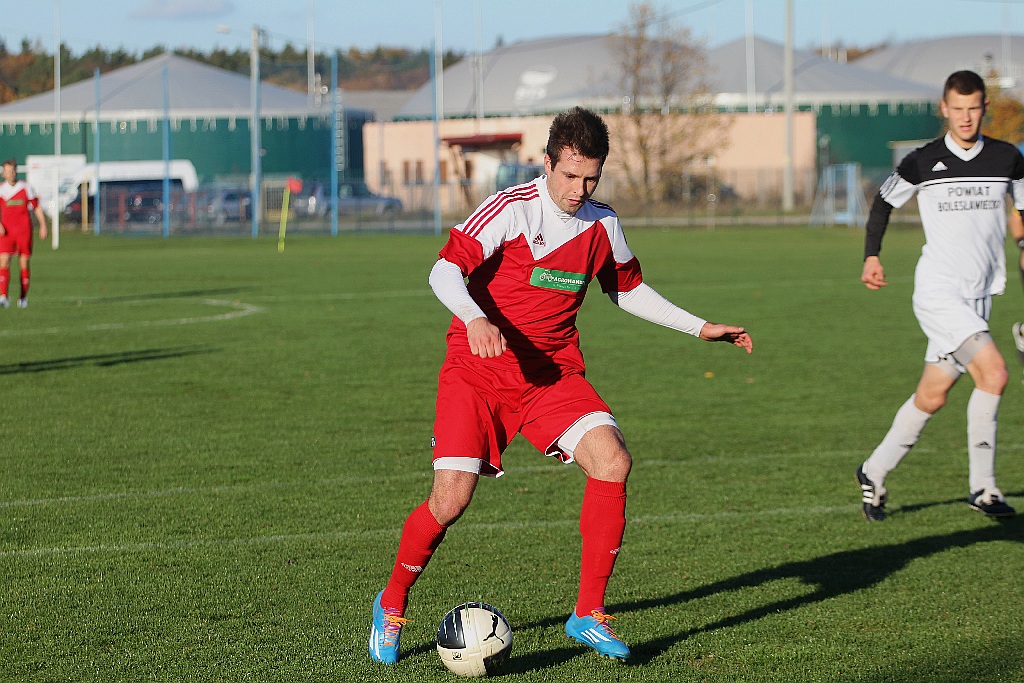 Pogrom w Szczedrzykowicach! Orkan bezlitosny dla Bolesławca
