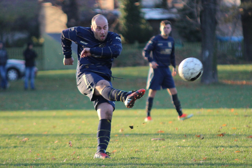 Strzelanina w Legnickim Polu! Dąb z kompletem punktów