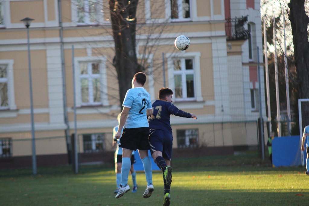 Strzelanina w Legnickim Polu! Dąb z kompletem punktów