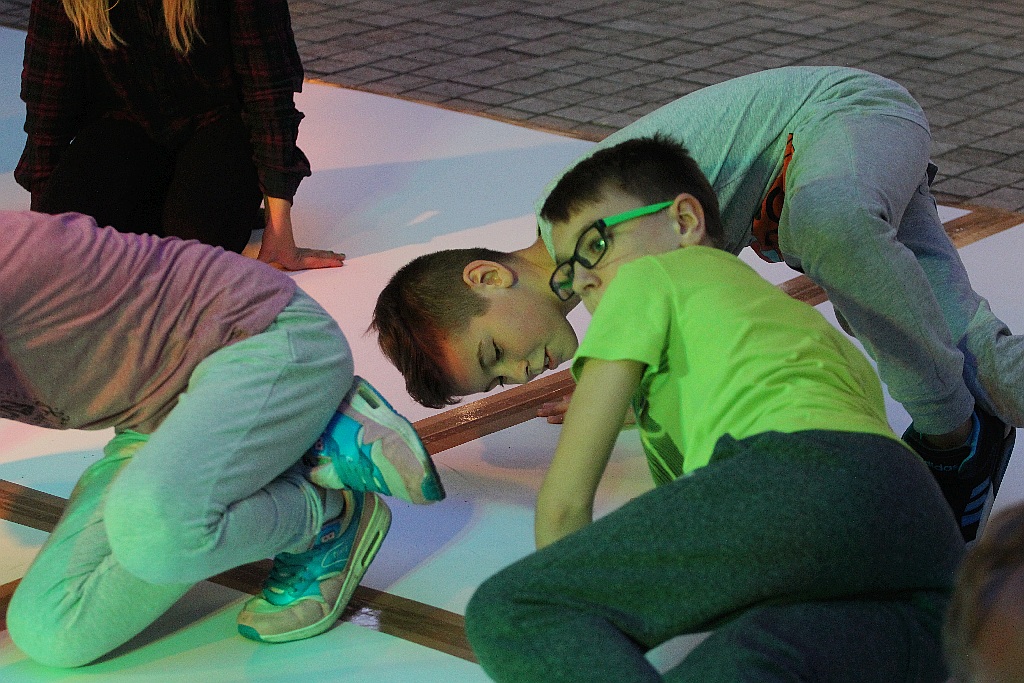 Breakdance i  hip - hop na  Hip &  Break Dance Show