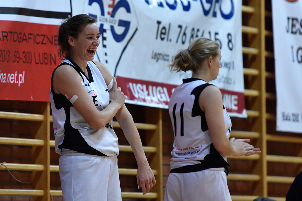 Ekonom Legnica pokonuje po emocjonującej walce Stal Brzeg