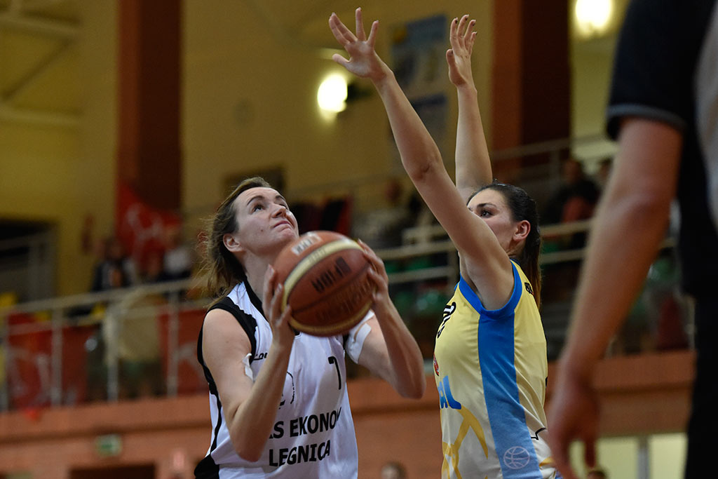 Ekonom Legnica pokonuje po emocjonującej walce Stal Brzeg