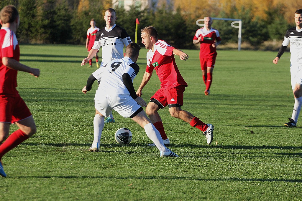 Pogrom w Szczedrzykowicach! Orkan bezlitosny dla Bolesławca