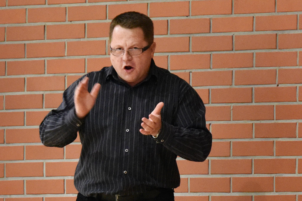 Ekonom Legnica pokonuje po emocjonującej walce Stal Brzeg