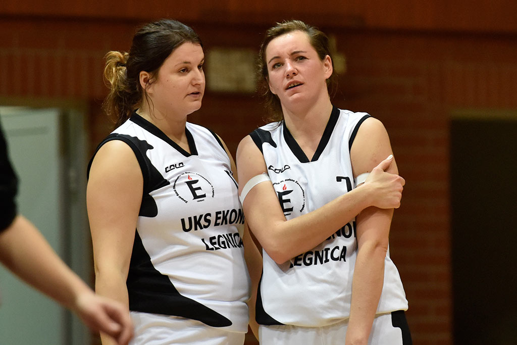 Ekonom Legnica pokonuje po emocjonującej walce Stal Brzeg