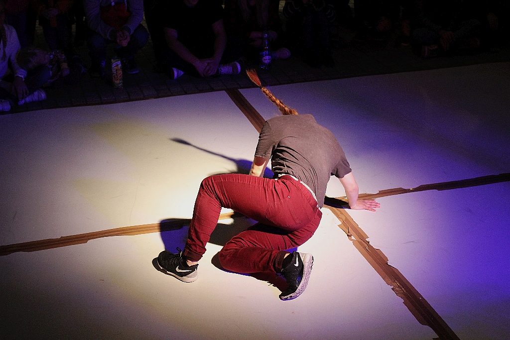 Breakdance i  hip - hop na  Hip &  Break Dance Show