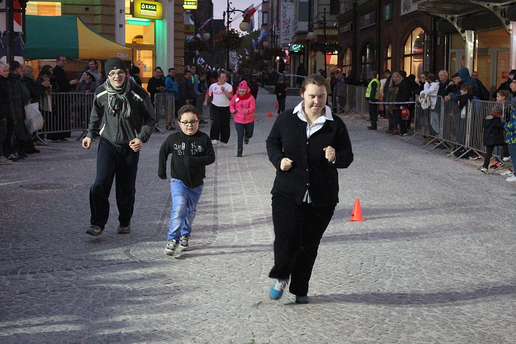 Trzysta osób pobiegło w Biegu Niepodległości dla młodzieży