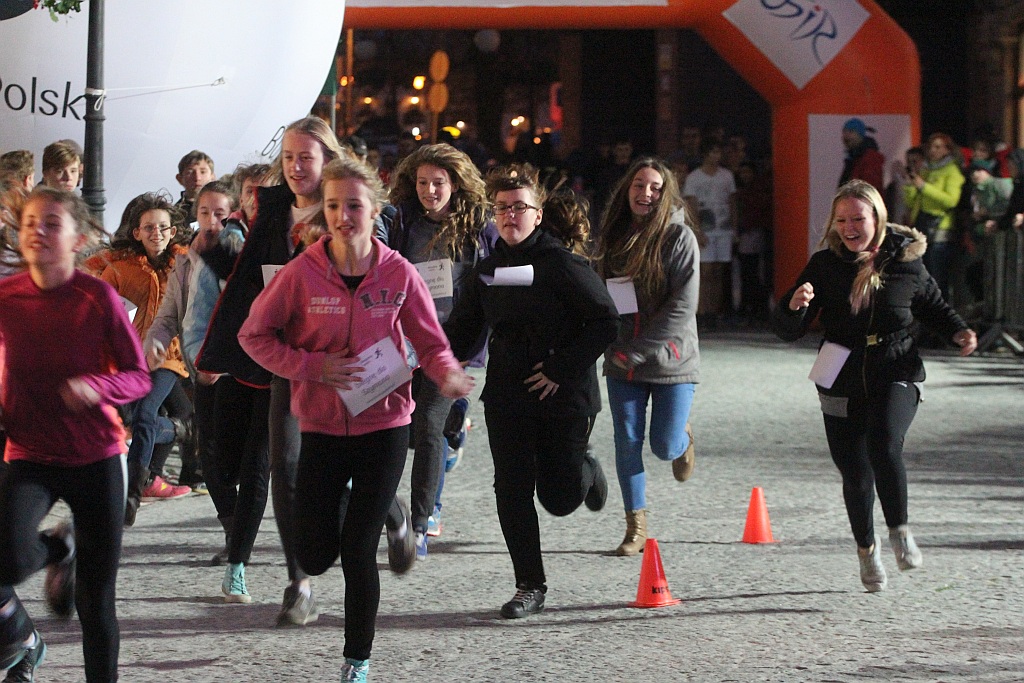 Trzysta osób pobiegło w Biegu Niepodległości dla młodzieży